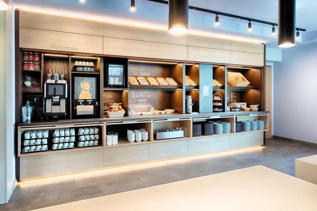 B&B Hotel Ravensburg Seengen 레스토랑 사진