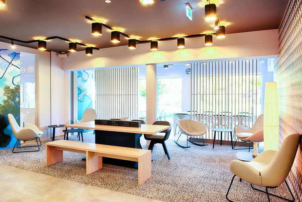 B&B Hotel Ravensburg Seengen 내부 사진